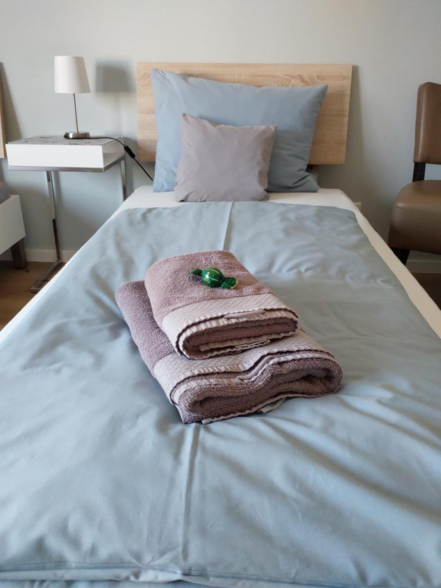 Triple A³ Aparthotel Marktheidenfeld Bagian luar foto