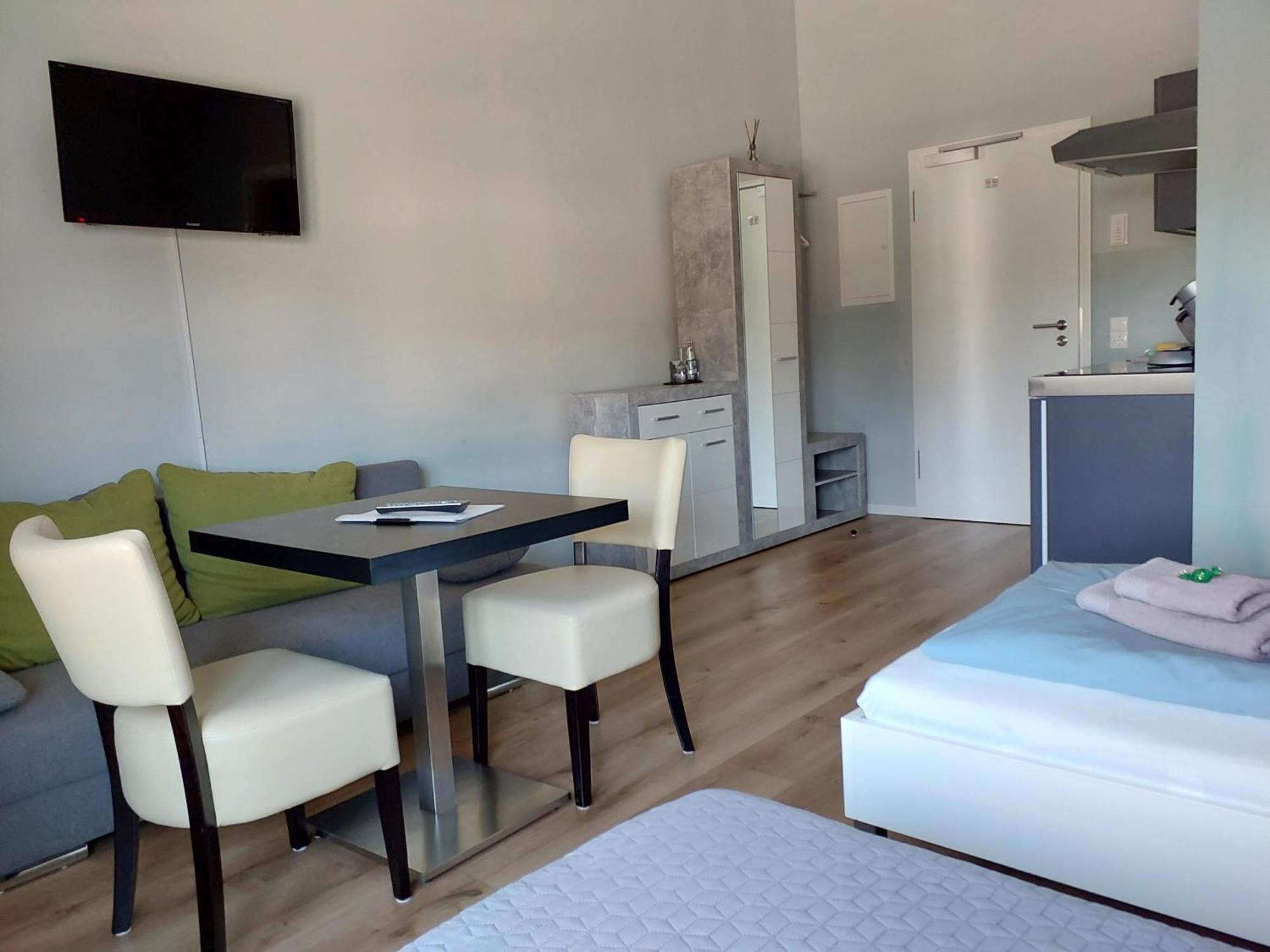 Triple A³ Aparthotel Marktheidenfeld Bagian luar foto